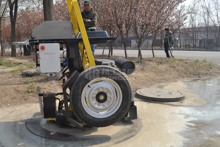 井蓋探花系列在线观看 (2).jpg